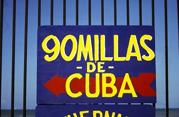 Sharon Wells 90 Millas de Cuba Tile