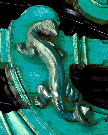 Sharon Wells Green Gecko Tile